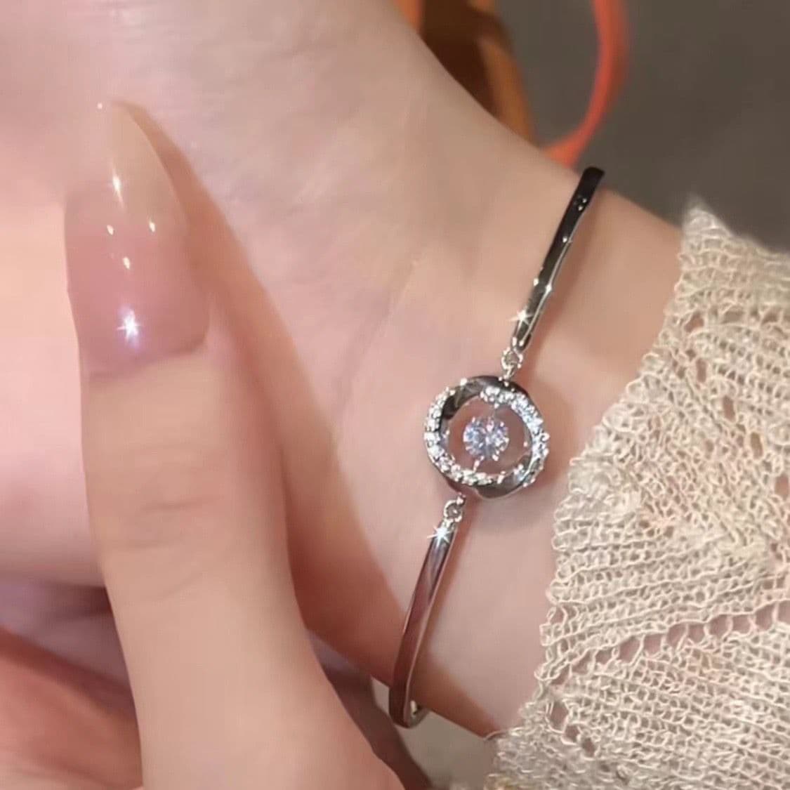 レディースブレスレット 星月の輝き 細腕飾り
