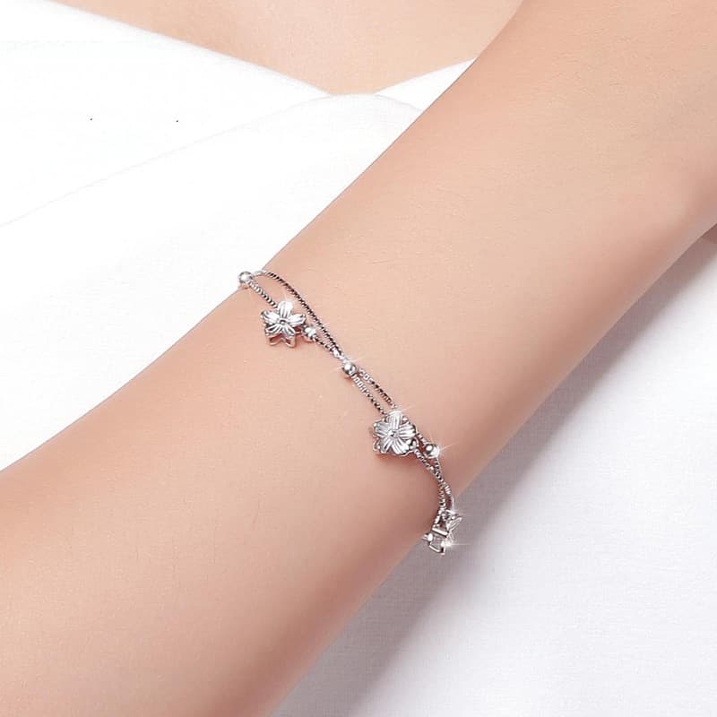 レディースブレスレット 小花の輝き シルバーチェーンブレスレット