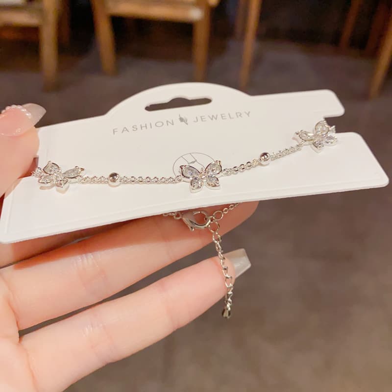 レディースブレスレット 蝶々モチーフ細身チェーンブレスレット