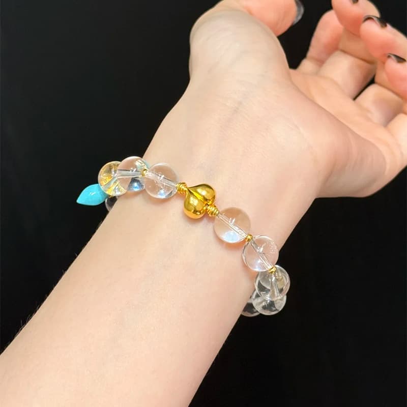 レディースブレスレット 透明水晶と天然石のしずくバングル